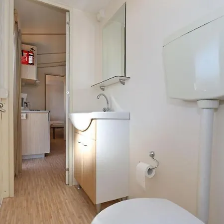 Mobillehome Camp Feriehus Torrette