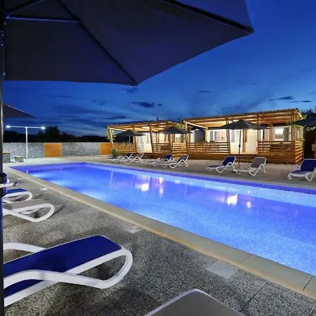 Hébergement de vacances Mobillehome Camp